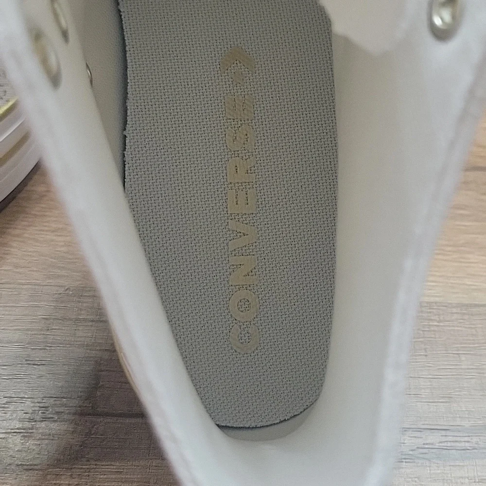Converse White and Gold High-Top Sneakers Classic Style Size 7.5 Women
